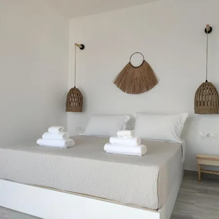 Eolia Luxury Suites Andros Batsi  Exterior photo